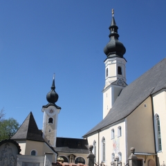 Pfarrkirche und Annakapelle Berndorf bei Salzburg